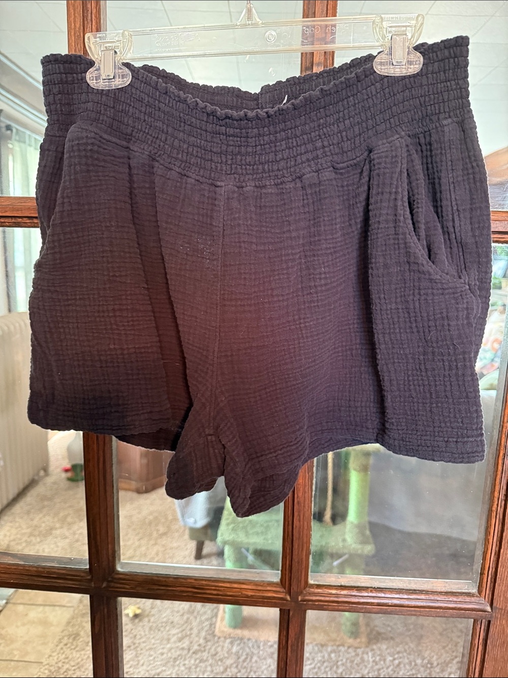 Three Dots Black Textured High-Waist Pull-On Shorts